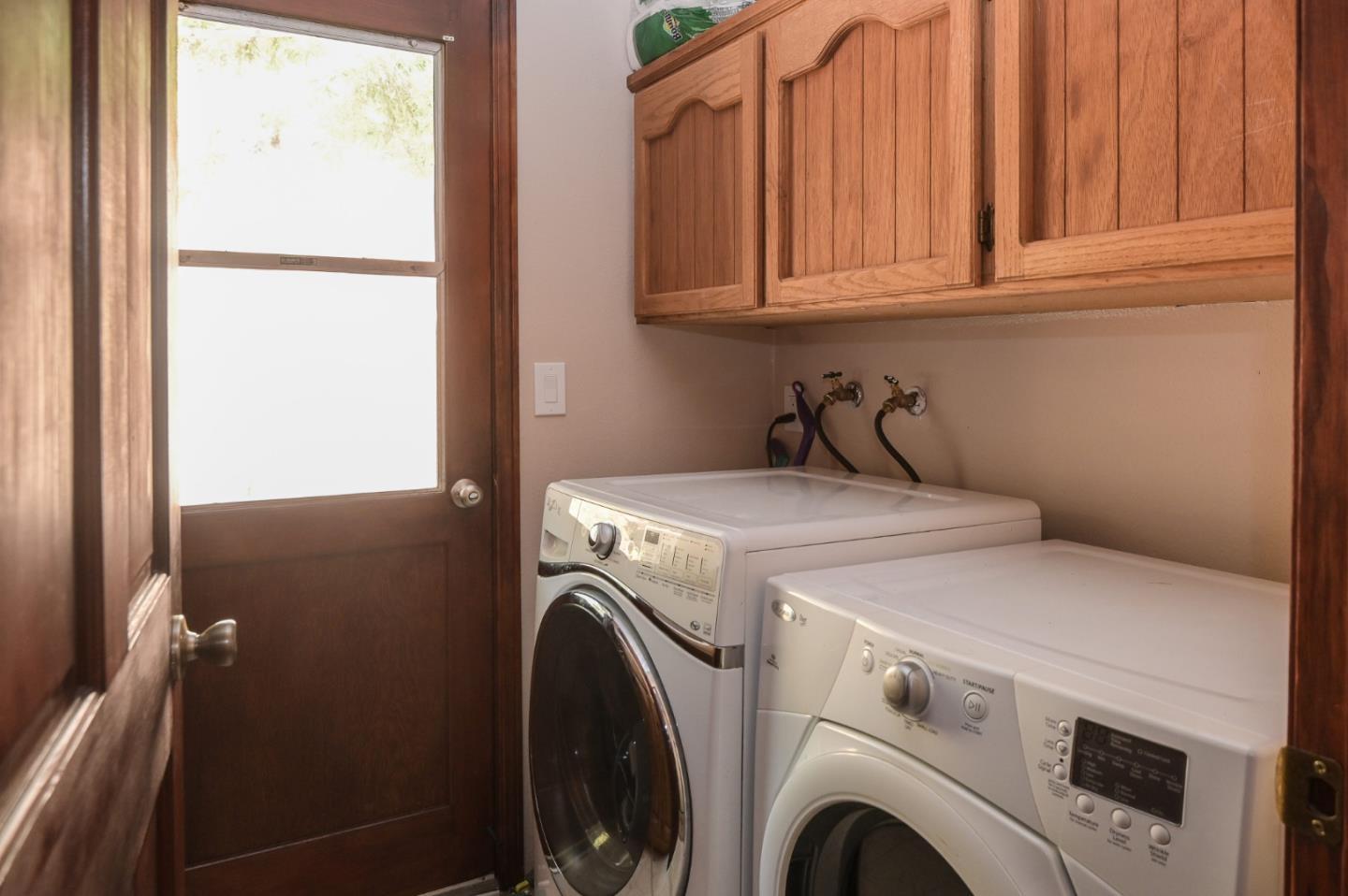 Detail Gallery Image 18 of 31 For 15223 Perry Ln, Morgan Hill,  CA 95037 - 4 Beds | 2/1 Baths