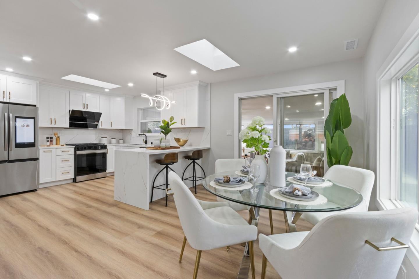 Detail Gallery Image 5 of 58 For 40422 Landon Ave, Fremont,  CA 94538 - 4 Beds | 3 Baths