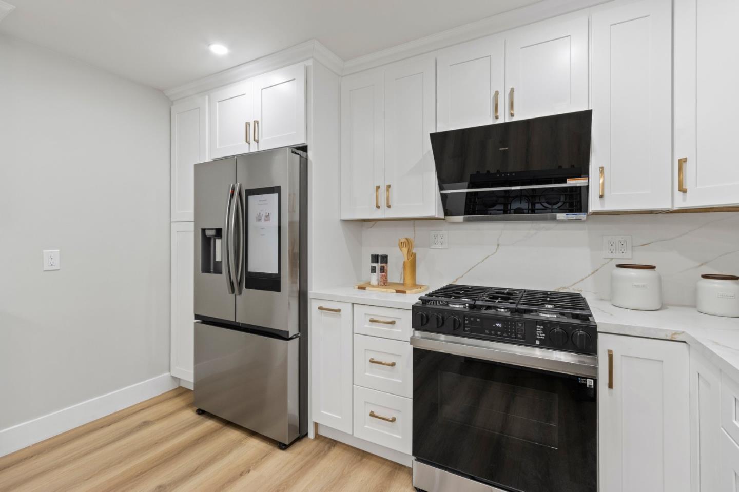 Detail Gallery Image 8 of 58 For 40422 Landon Ave, Fremont,  CA 94538 - 4 Beds | 3 Baths