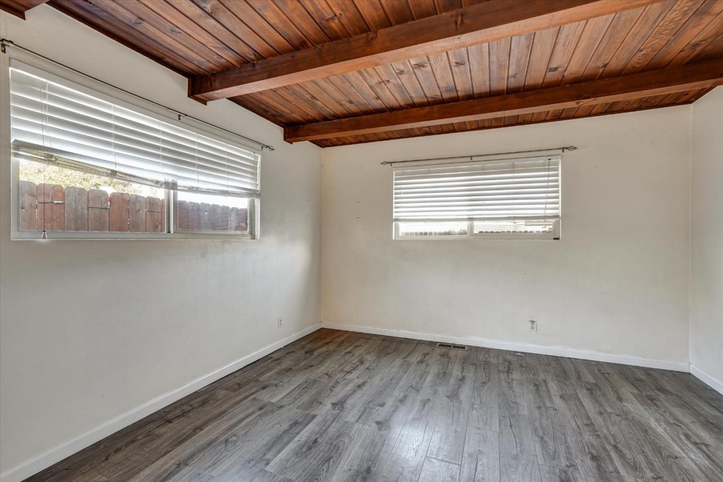 Detail Gallery Image 22 of 53 For 2114 Teakwood St, Vallejo,  CA 94591 - 3 Beds | 2 Baths