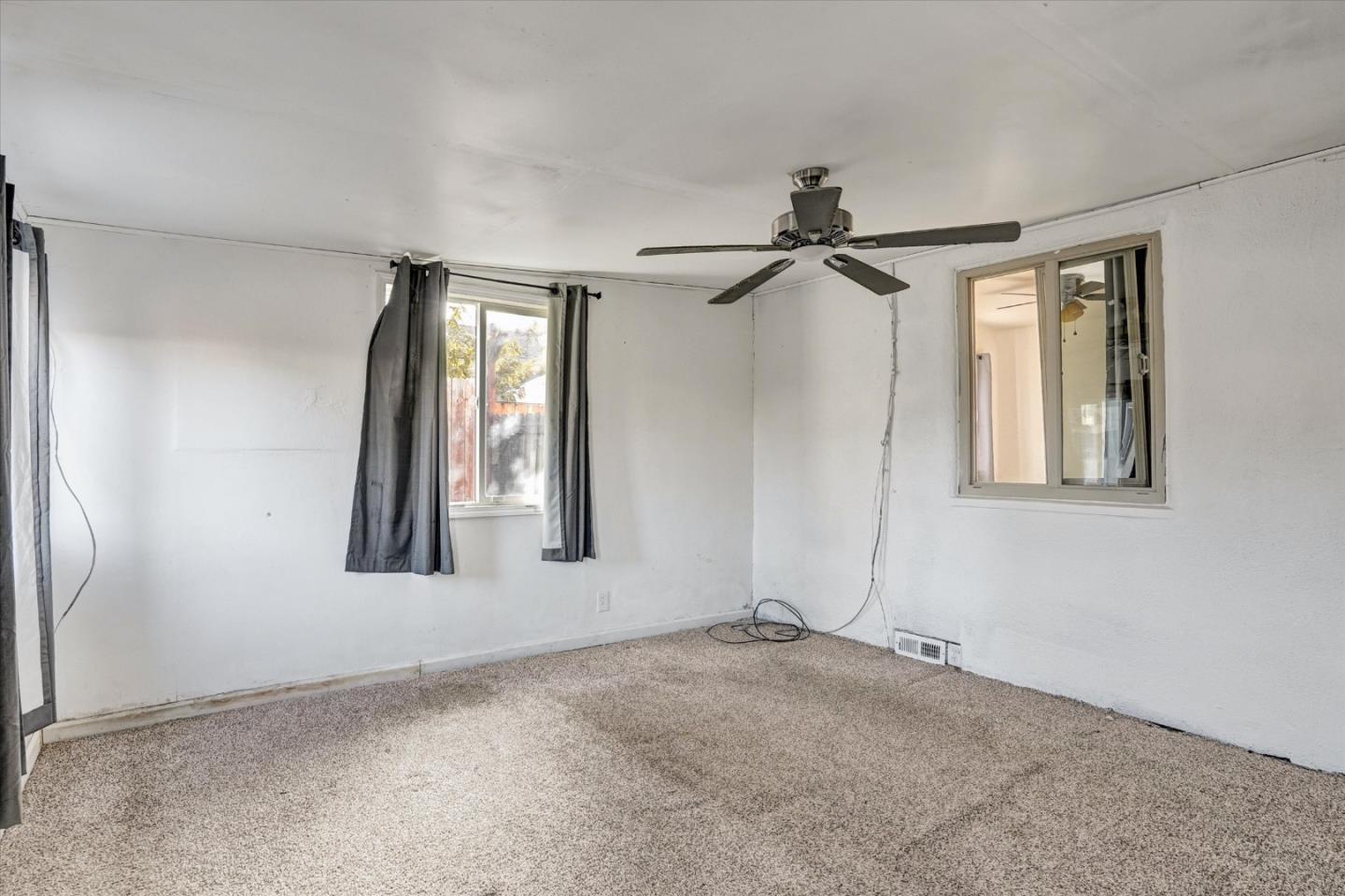 Detail Gallery Image 35 of 53 For 2114 Teakwood St, Vallejo,  CA 94591 - 3 Beds | 2 Baths