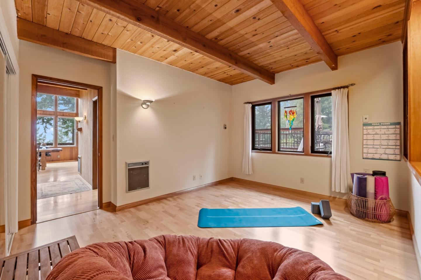 Detail Gallery Image 34 of 41 For 12351 Indian Rock Way, Los Gatos,  CA 95033 - 3 Beds | 2/1 Baths