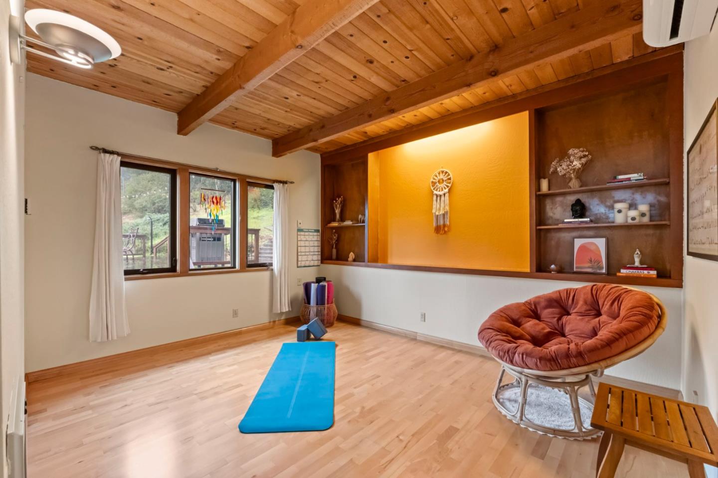 Detail Gallery Image 35 of 41 For 12351 Indian Rock Way, Los Gatos,  CA 95033 - 3 Beds | 2/1 Baths