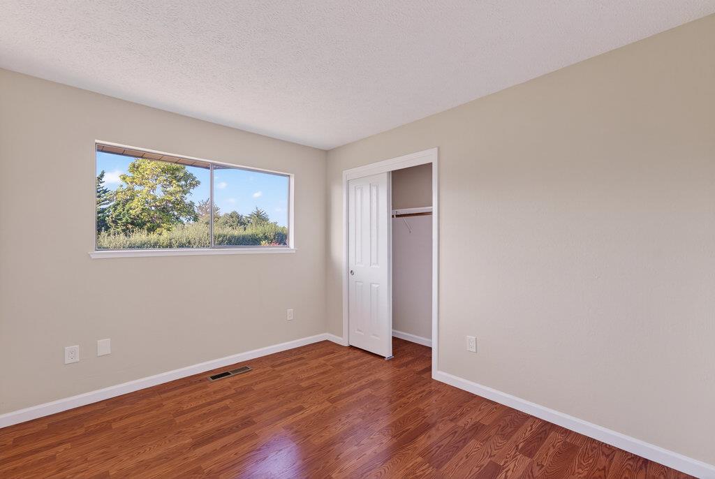 Detail Gallery Image 34 of 49 For 29 Crest Ln, La Selva Beach,  CA 95076 - 3 Beds | 2/1 Baths