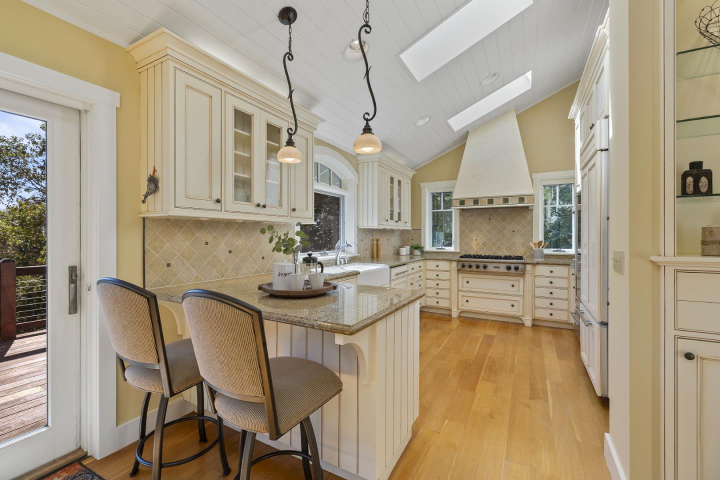 Detail Gallery Image 8 of 63 For 15105 Old Japanese Rd, Los Gatos,  CA 95033 - 3 Beds | 3 Baths