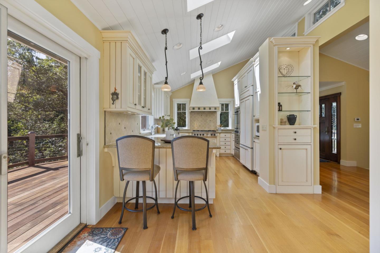 Detail Gallery Image 9 of 63 For 15105 Old Japanese Rd, Los Gatos,  CA 95033 - 3 Beds | 3 Baths