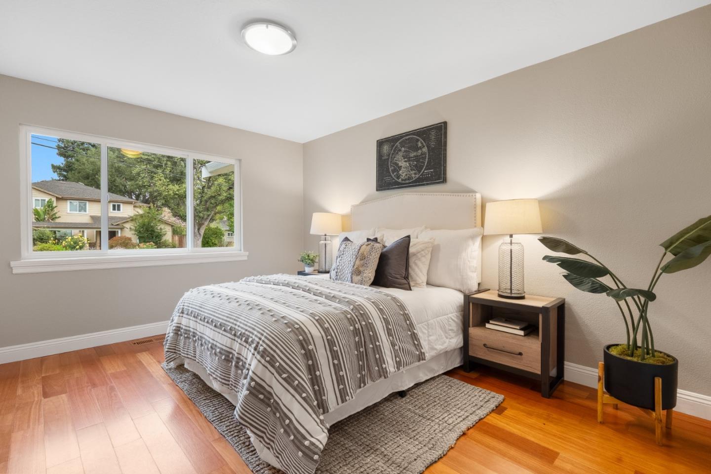 Detail Gallery Image 25 of 62 For 1098 Muir Way, Los Altos,  CA 94024 - 4 Beds | 3 Baths