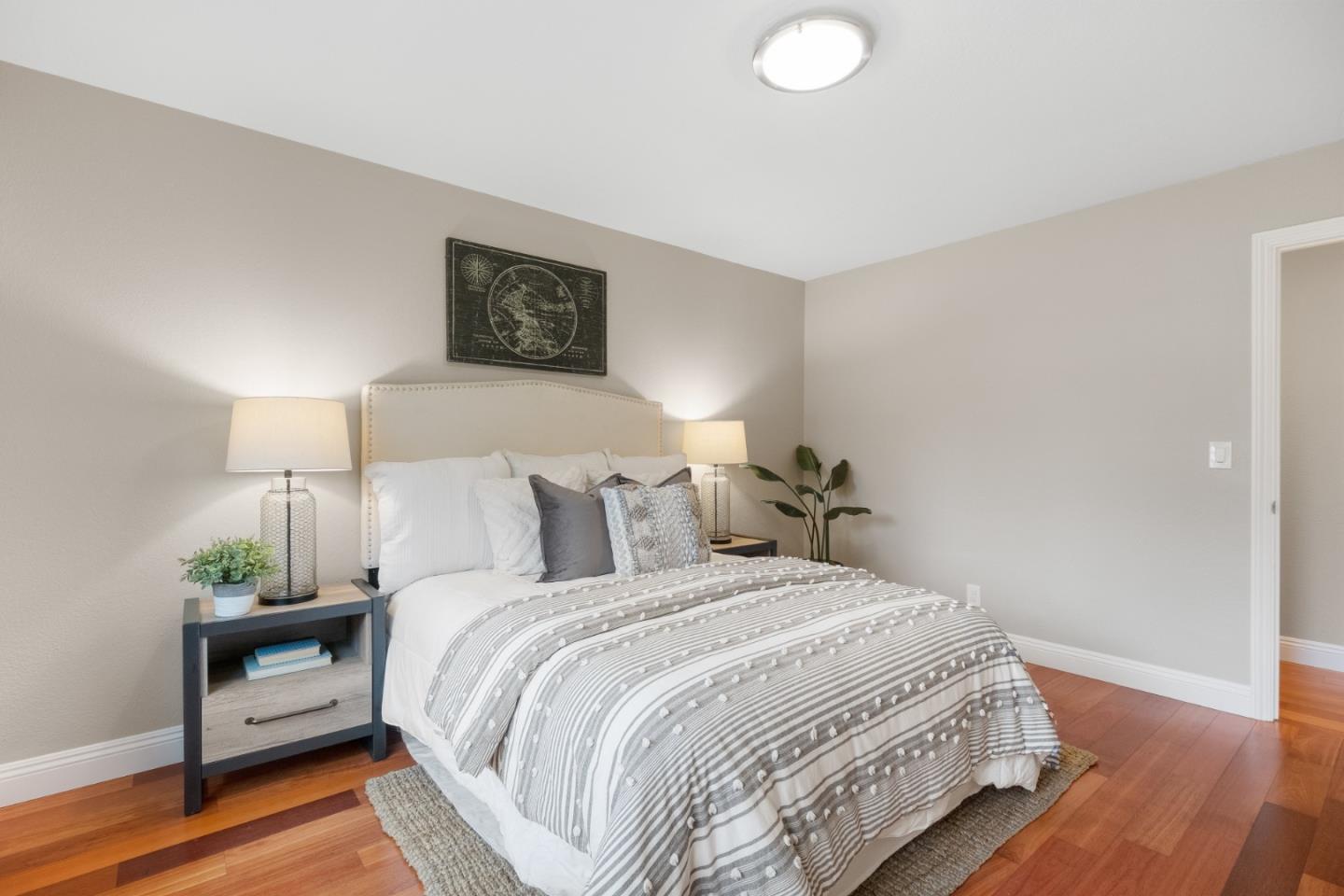 Detail Gallery Image 26 of 62 For 1098 Muir Way, Los Altos,  CA 94024 - 4 Beds | 3 Baths