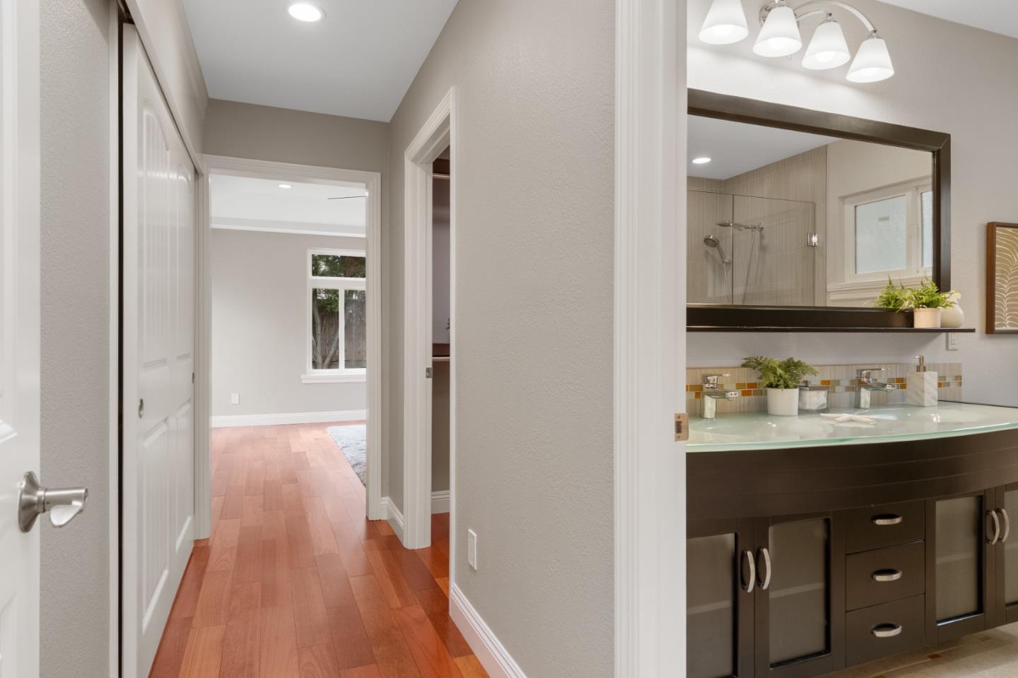 Detail Gallery Image 32 of 62 For 1098 Muir Way, Los Altos,  CA 94024 - 4 Beds | 3 Baths