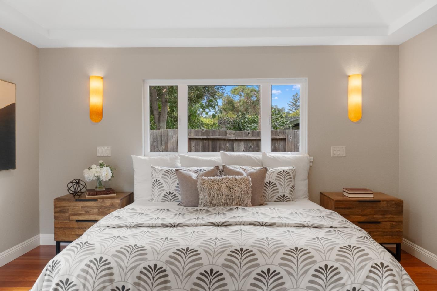 Detail Gallery Image 37 of 62 For 1098 Muir Way, Los Altos,  CA 94024 - 4 Beds | 3 Baths