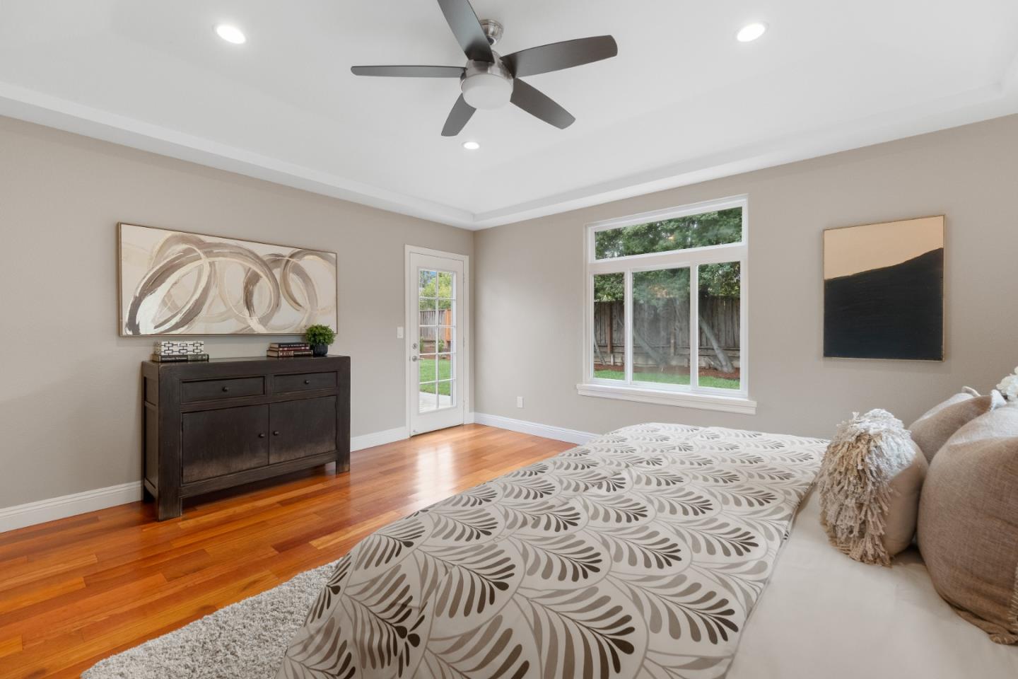 Detail Gallery Image 39 of 62 For 1098 Muir Way, Los Altos,  CA 94024 - 4 Beds | 3 Baths