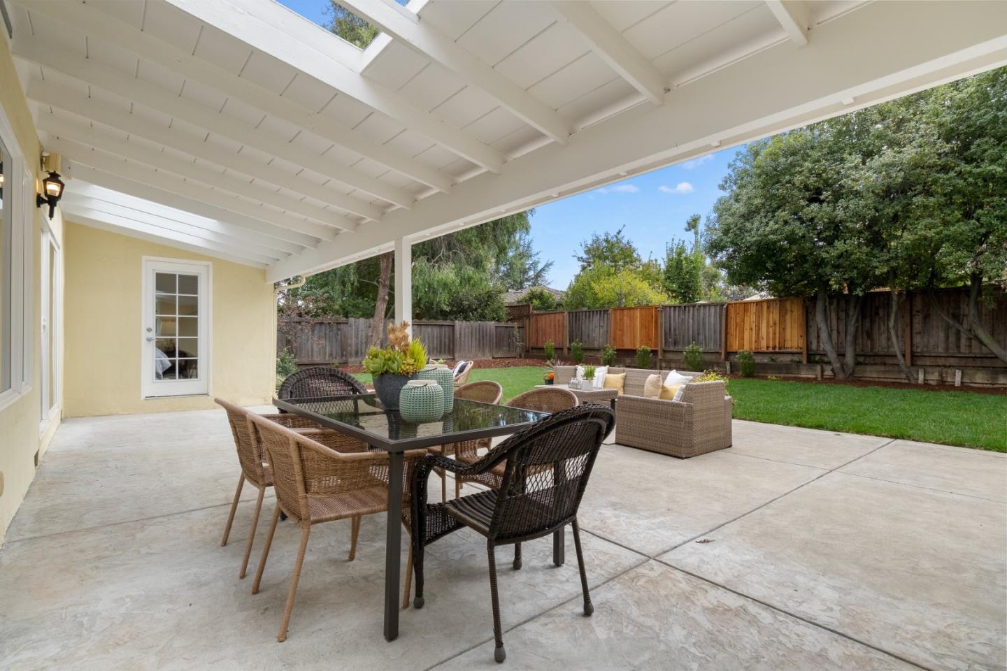 Detail Gallery Image 46 of 62 For 1098 Muir Way, Los Altos,  CA 94024 - 4 Beds | 3 Baths