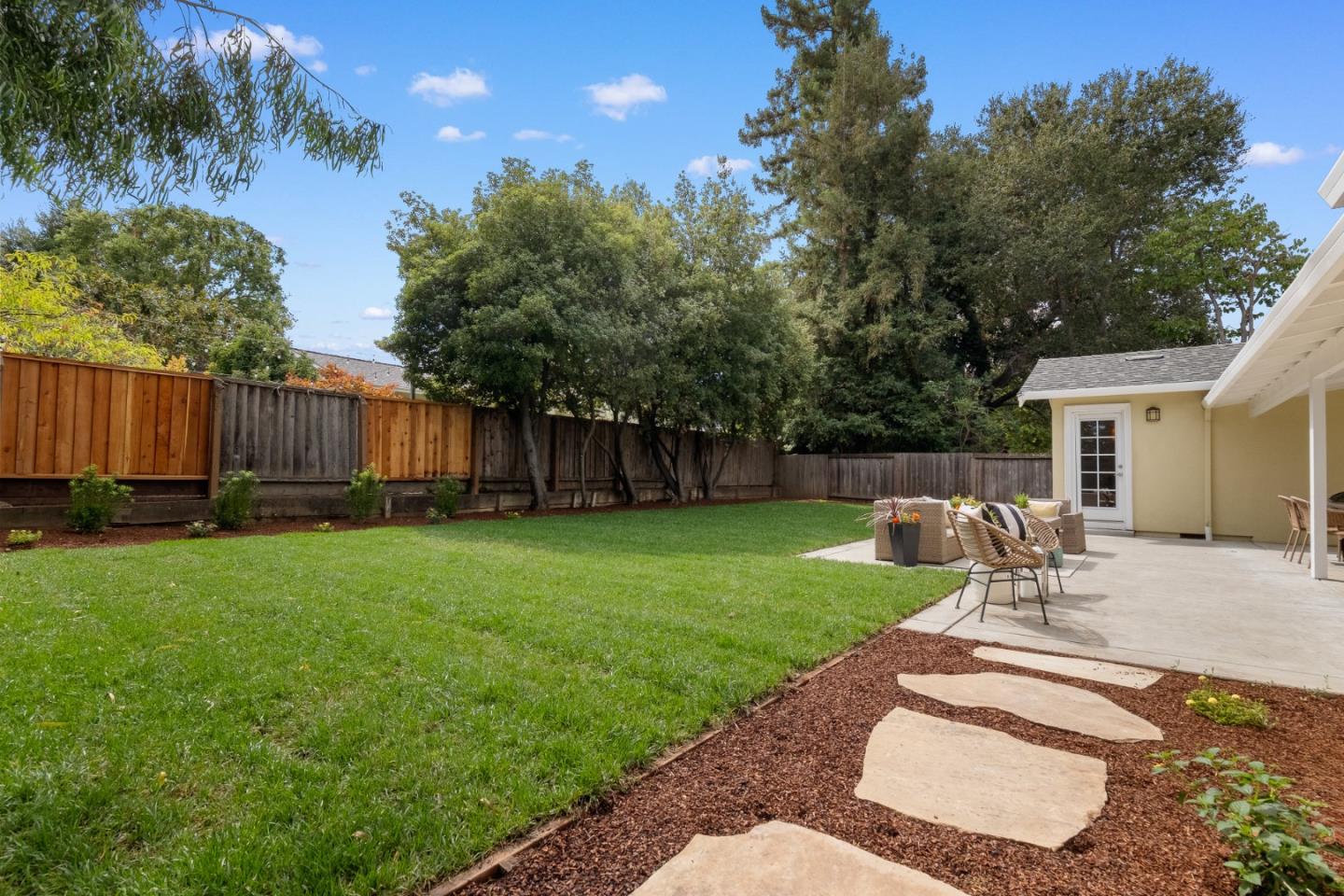 Detail Gallery Image 49 of 62 For 1098 Muir Way, Los Altos,  CA 94024 - 4 Beds | 3 Baths