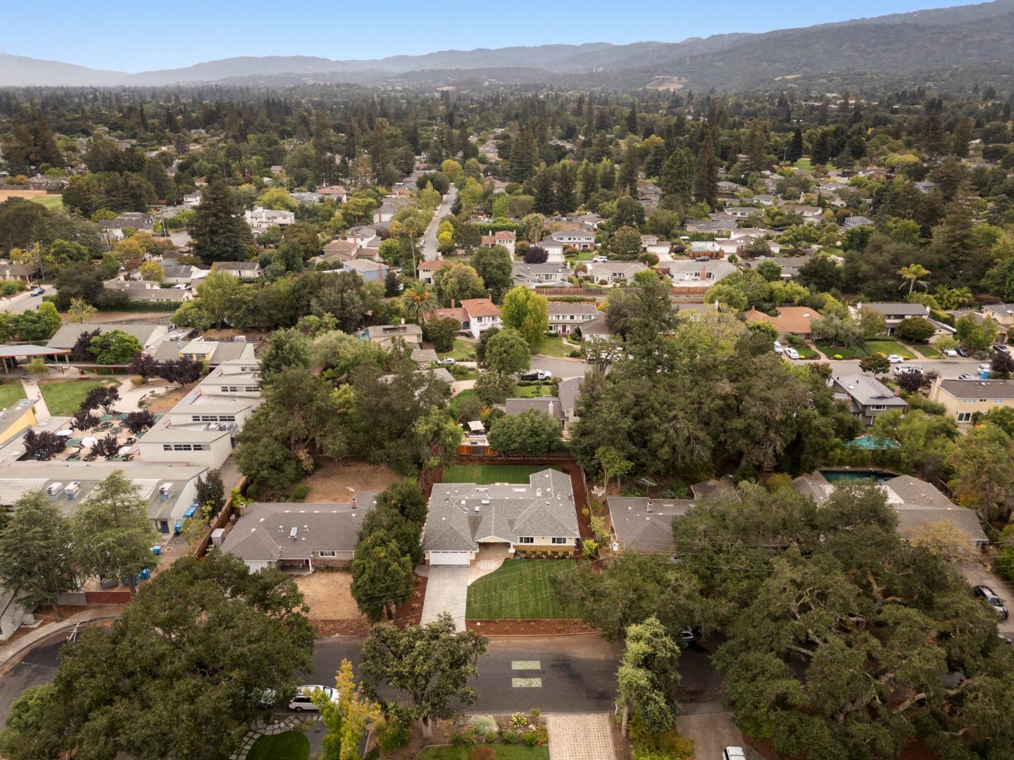 Detail Gallery Image 57 of 62 For 1098 Muir Way, Los Altos,  CA 94024 - 4 Beds | 3 Baths