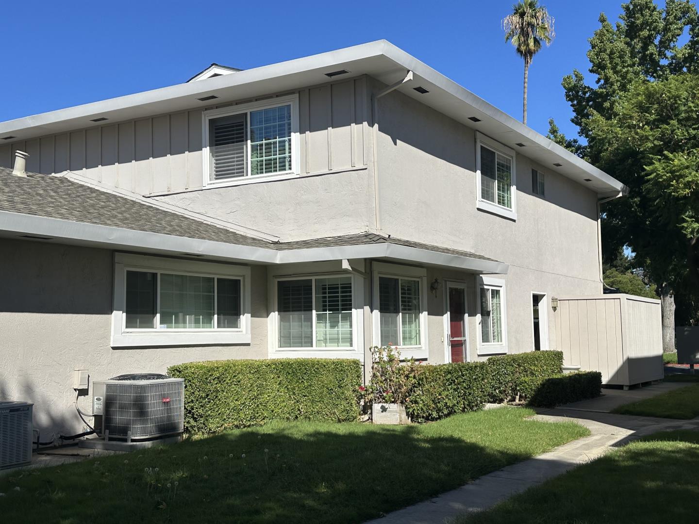 Front Image Thumbnail for ML82025382