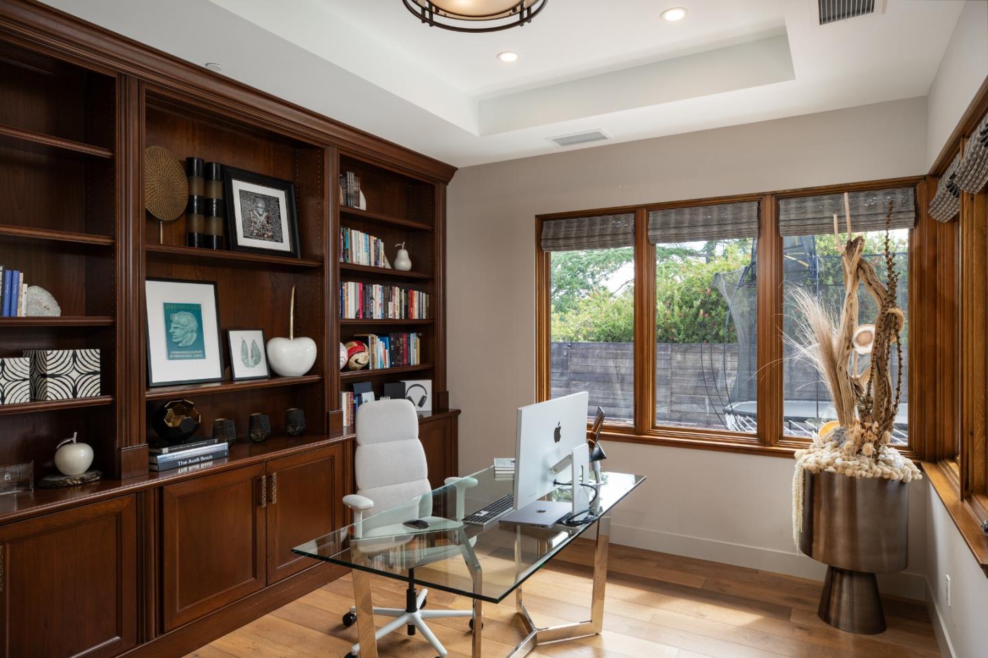 Detail Gallery Image 16 of 61 For 15288 via Pinto, Monte Sereno,  CA 95030 - 5 Beds | 7/2 Baths