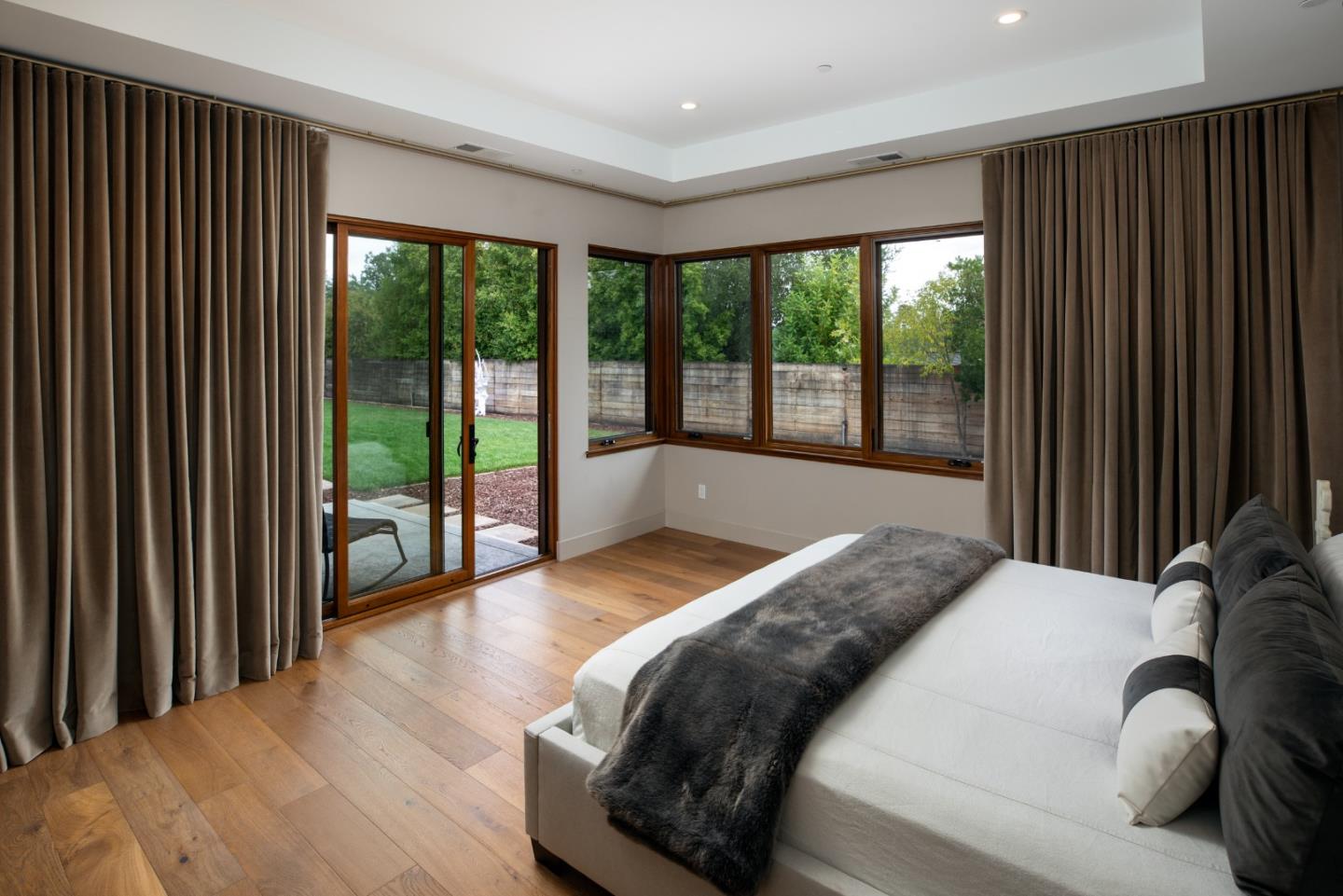 Detail Gallery Image 18 of 61 For 15288 via Pinto, Monte Sereno,  CA 95030 - 5 Beds | 7/2 Baths