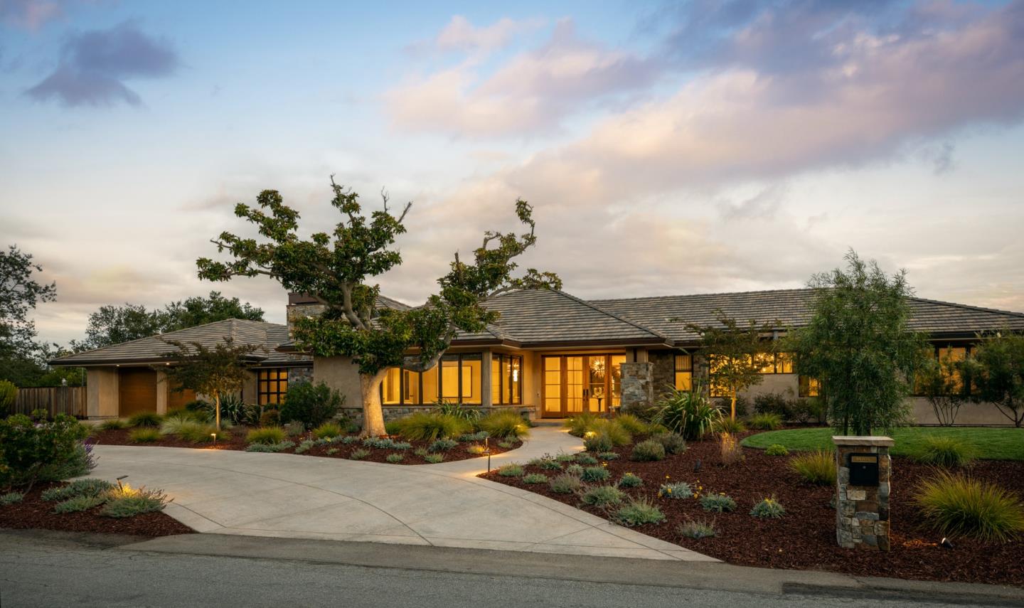 Detail Gallery Image 3 of 61 For 15288 via Pinto, Monte Sereno,  CA 95030 - 5 Beds | 7/2 Baths