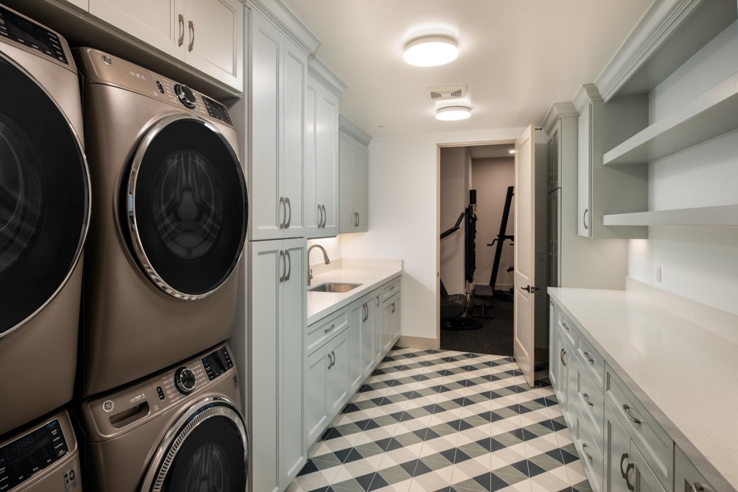 Detail Gallery Image 37 of 61 For 15288 via Pinto, Monte Sereno,  CA 95030 - 5 Beds | 7/2 Baths