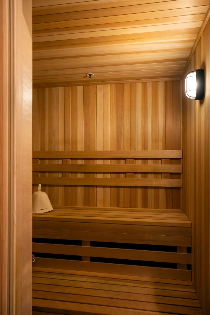 Detail Gallery Image 42 of 61 For 15288 via Pinto, Monte Sereno,  CA 95030 - 5 Beds | 7/2 Baths