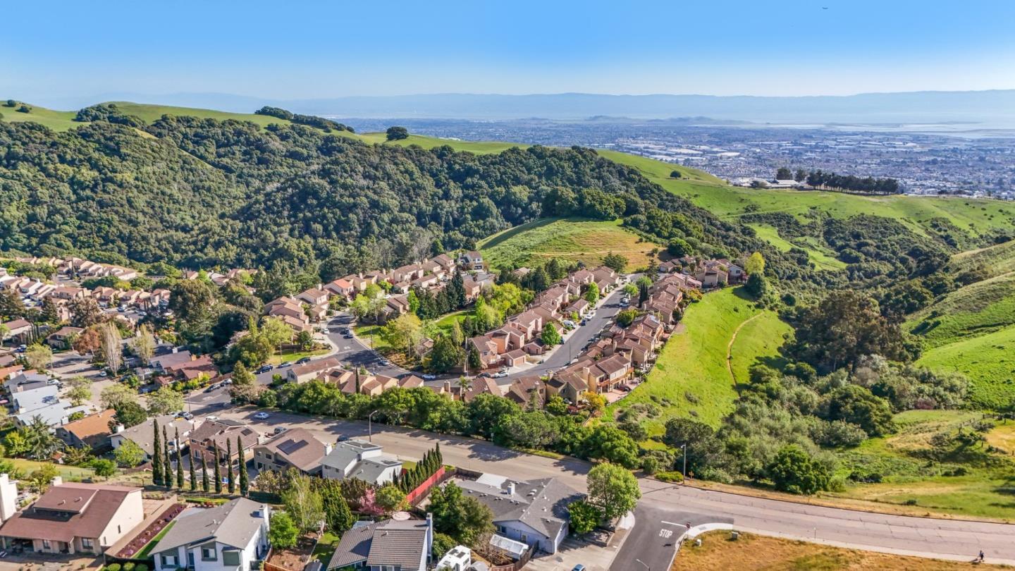 Detail Gallery Image 44 of 53 For 2743 Gamble Ct, Hayward,  CA 94542 - 3 Beds | 2/1 Baths