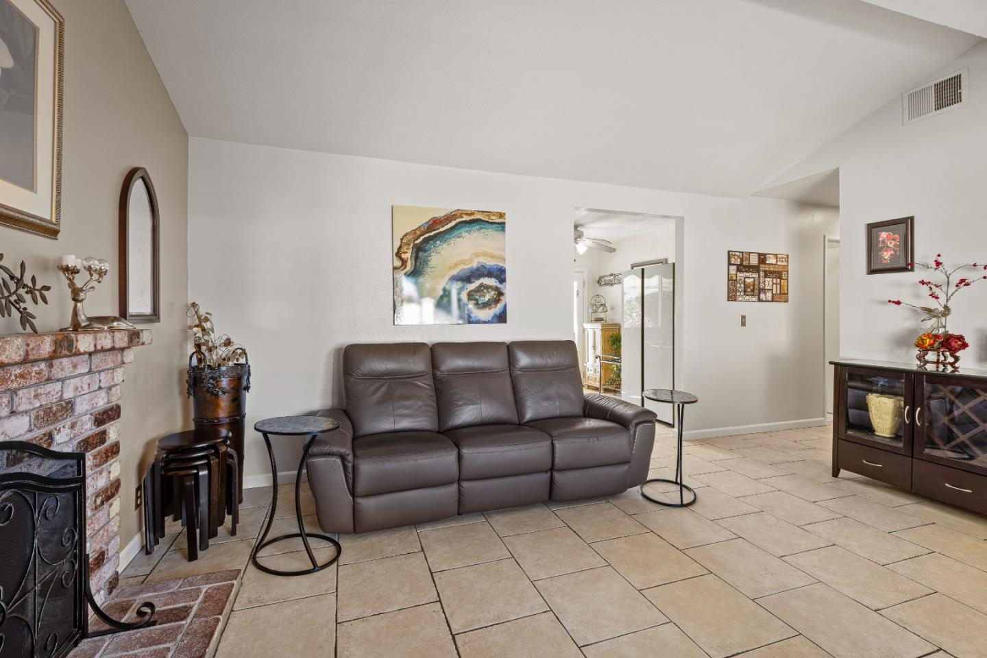 Detail Gallery Image 19 of 44 For 4136 Senter Rd, San Jose,  CA 95111 - 3 Beds | 2 Baths