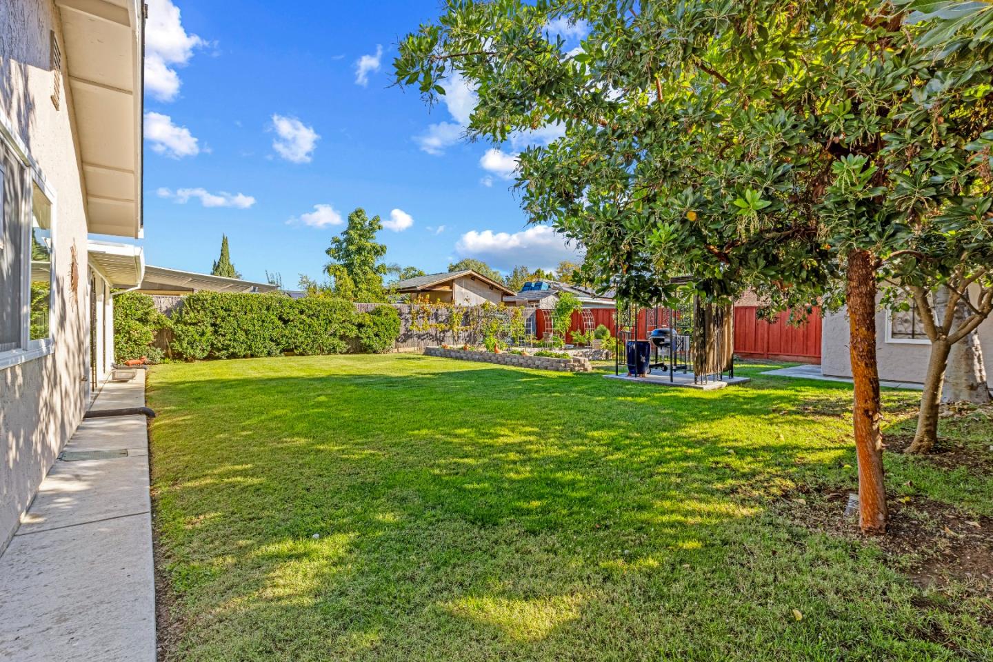 Detail Gallery Image 34 of 44 For 4136 Senter Rd, San Jose,  CA 95111 - 3 Beds | 2 Baths