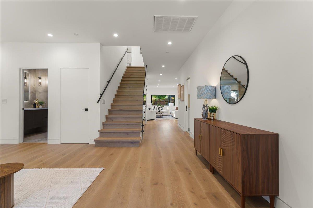 Detail Gallery Image 11 of 48 For 2213 Hicks Ave, San Jose,  CA 95125 - 4 Beds | 4/1 Baths