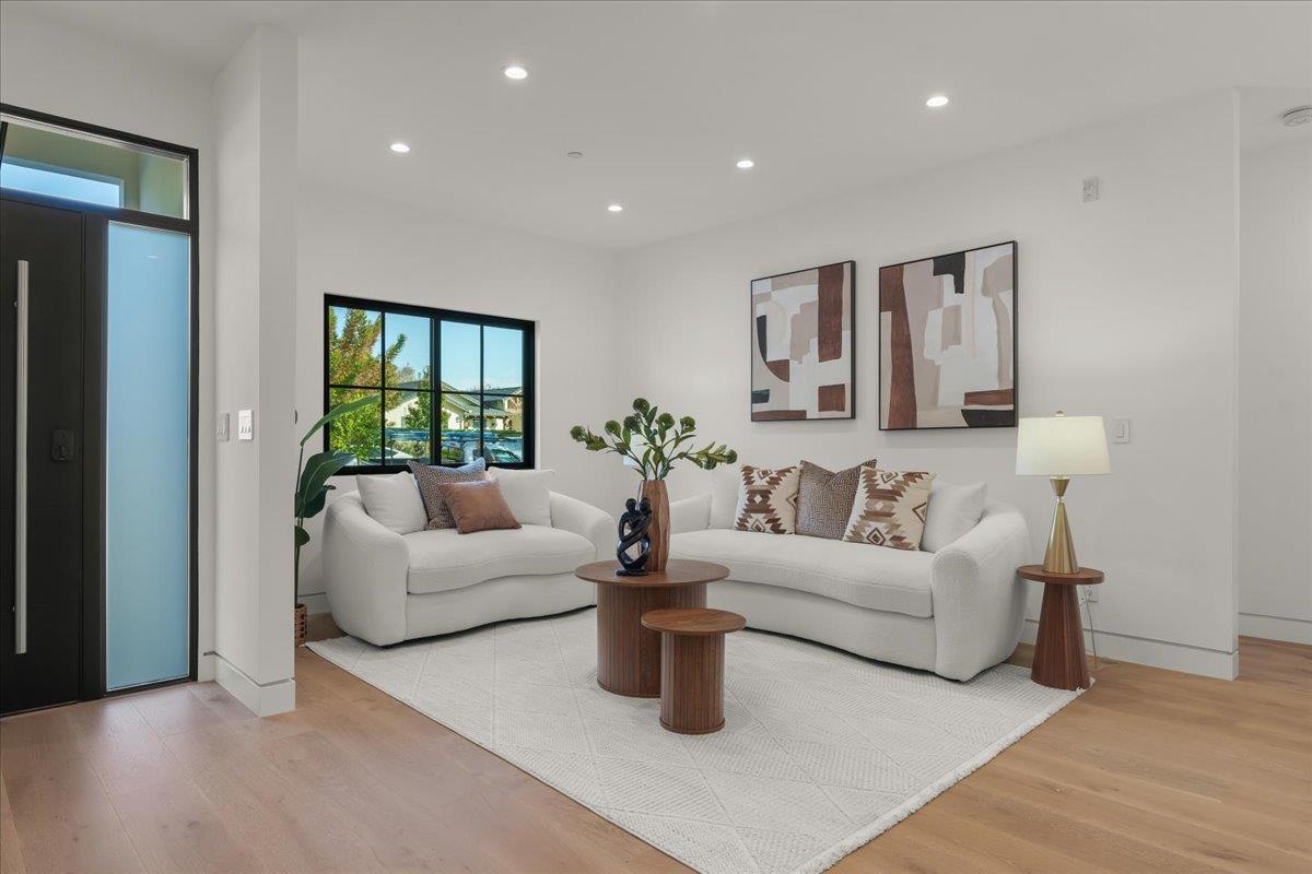 Detail Gallery Image 12 of 48 For 2213 Hicks Ave, San Jose,  CA 95125 - 4 Beds | 4/1 Baths