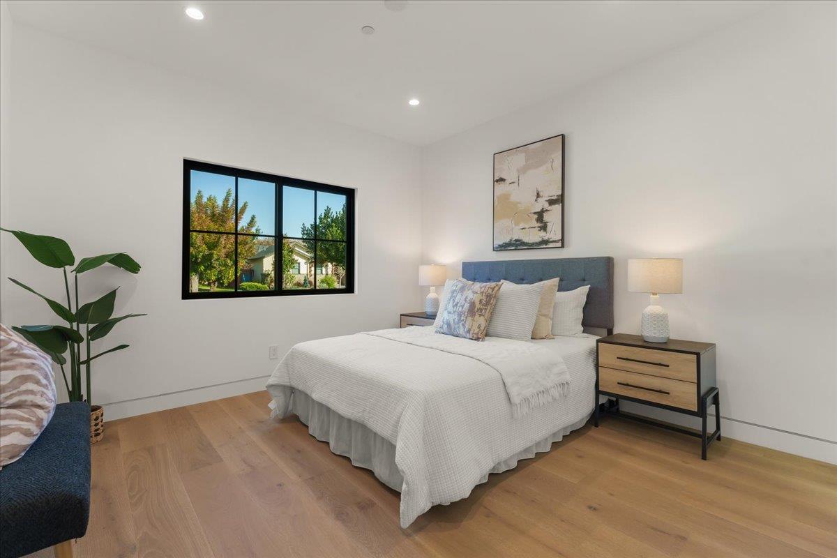 Detail Gallery Image 15 of 48 For 2213 Hicks Ave, San Jose,  CA 95125 - 4 Beds | 4/1 Baths