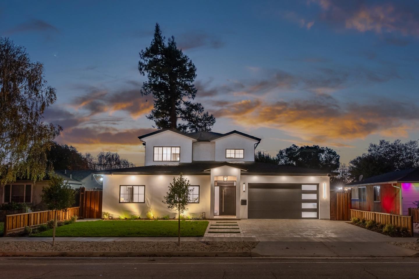 Detail Gallery Image 2 of 48 For 2213 Hicks Ave, San Jose,  CA 95125 - 4 Beds | 4/1 Baths