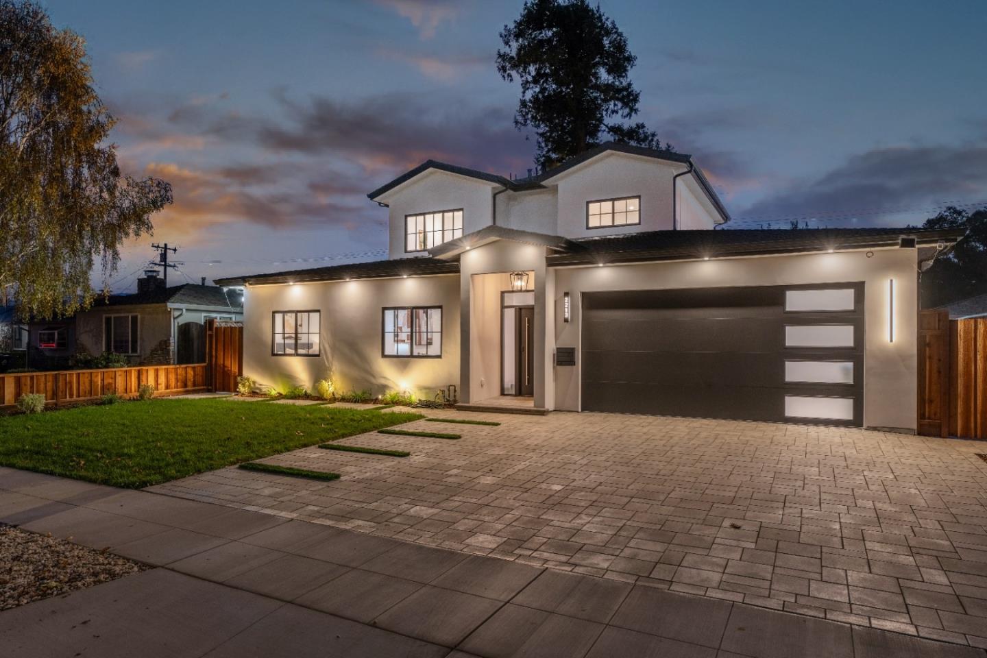 Detail Gallery Image 3 of 48 For 2213 Hicks Ave, San Jose,  CA 95125 - 4 Beds | 4/1 Baths