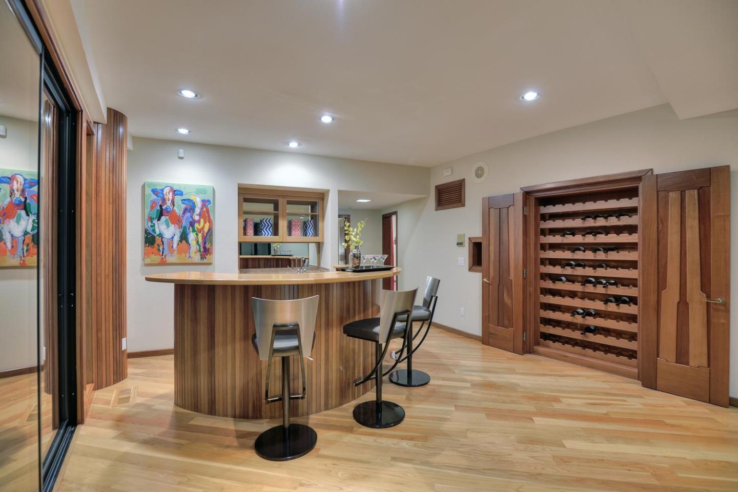 Detail Gallery Image 17 of 61 For 15345 Bohlman Rd, Saratoga,  CA 95070 - 5 Beds | 6/1 Baths