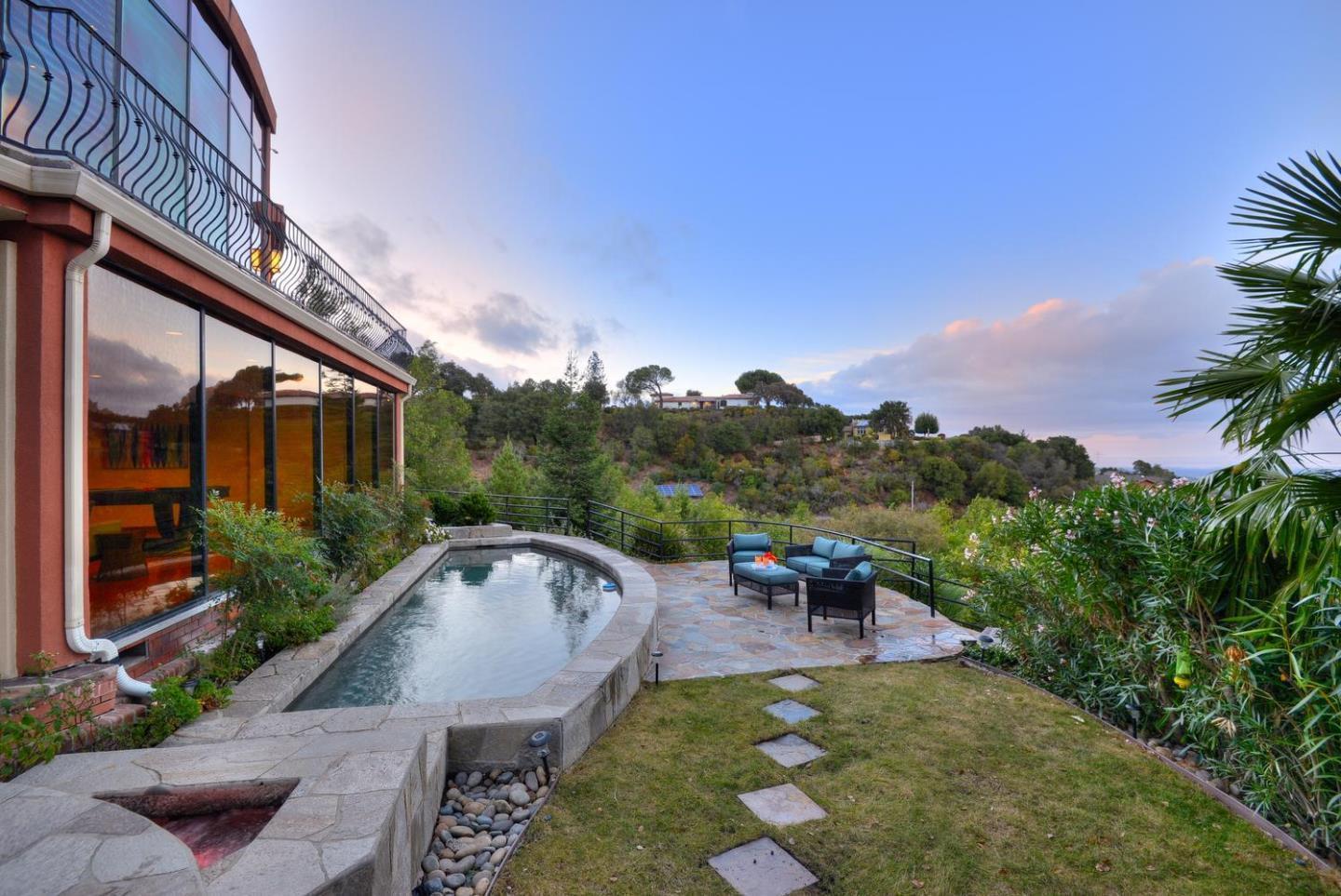 Detail Gallery Image 24 of 61 For 15345 Bohlman Rd, Saratoga,  CA 95070 - 5 Beds | 6/1 Baths