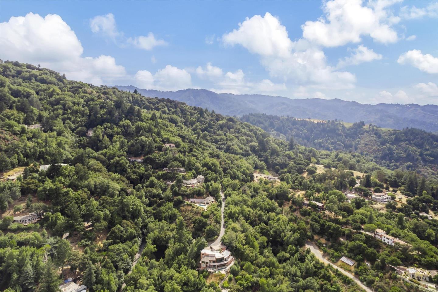 Detail Gallery Image 55 of 61 For 15345 Bohlman Rd, Saratoga,  CA 95070 - 5 Beds | 6/1 Baths