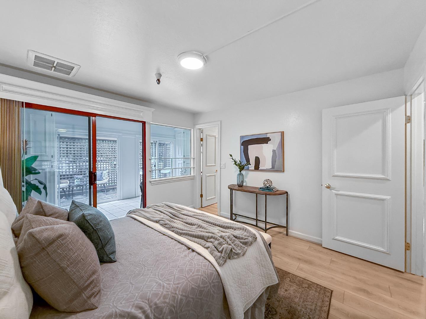 Detail Gallery Image 25 of 41 For 443 Alberto Way #B115,  Los Gatos,  CA 95032 - 2 Beds | 2 Baths