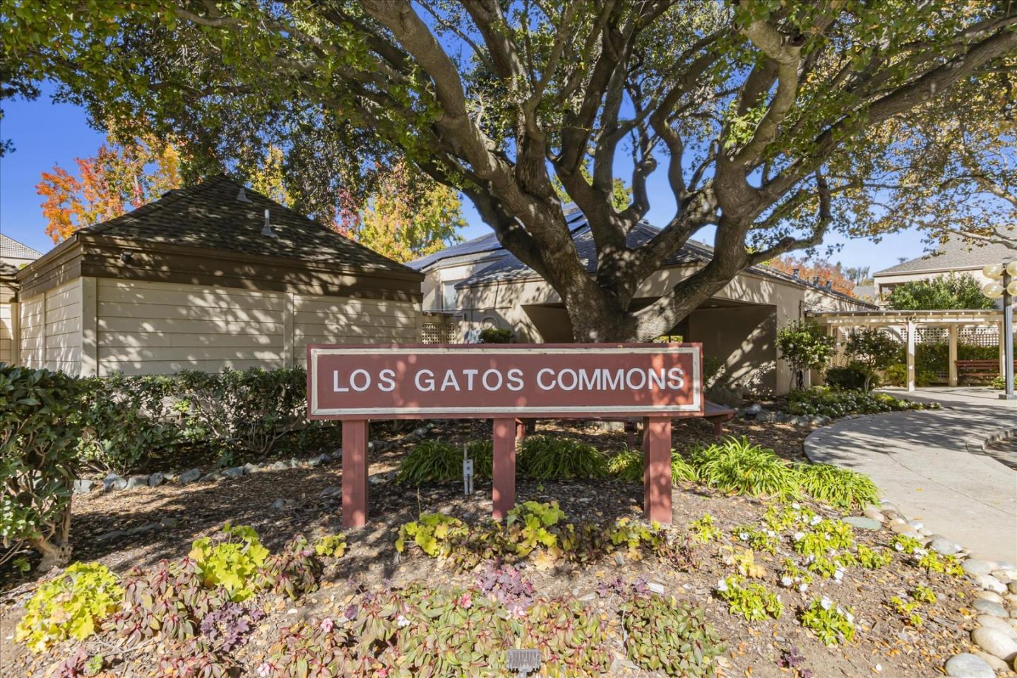 Detail Gallery Image 3 of 41 For 443 Alberto Way #B115,  Los Gatos,  CA 95032 - 2 Beds | 2 Baths