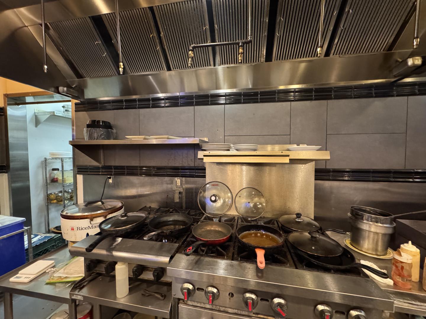 Detail Gallery Image 3 of 12 For 2693 Stoneridge Dr #103,  Pleasanton,  CA 94588 - – Beds | – Baths