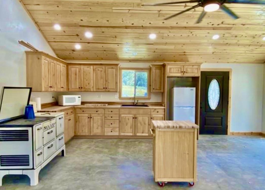 Detail Gallery Image 12 of 30 For 20505 Coalinga Rd, Paicines,  CA 95043 - 2 Beds | 0 Baths