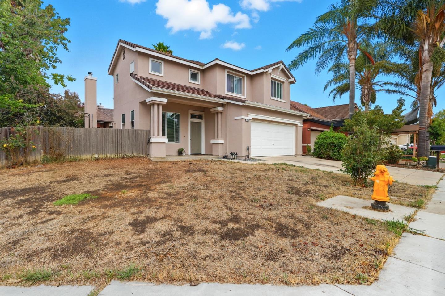 Detail Gallery Image 2 of 50 For 1800 W Graf Rd, Hollister,  CA 95023 - 4 Beds | 3 Baths