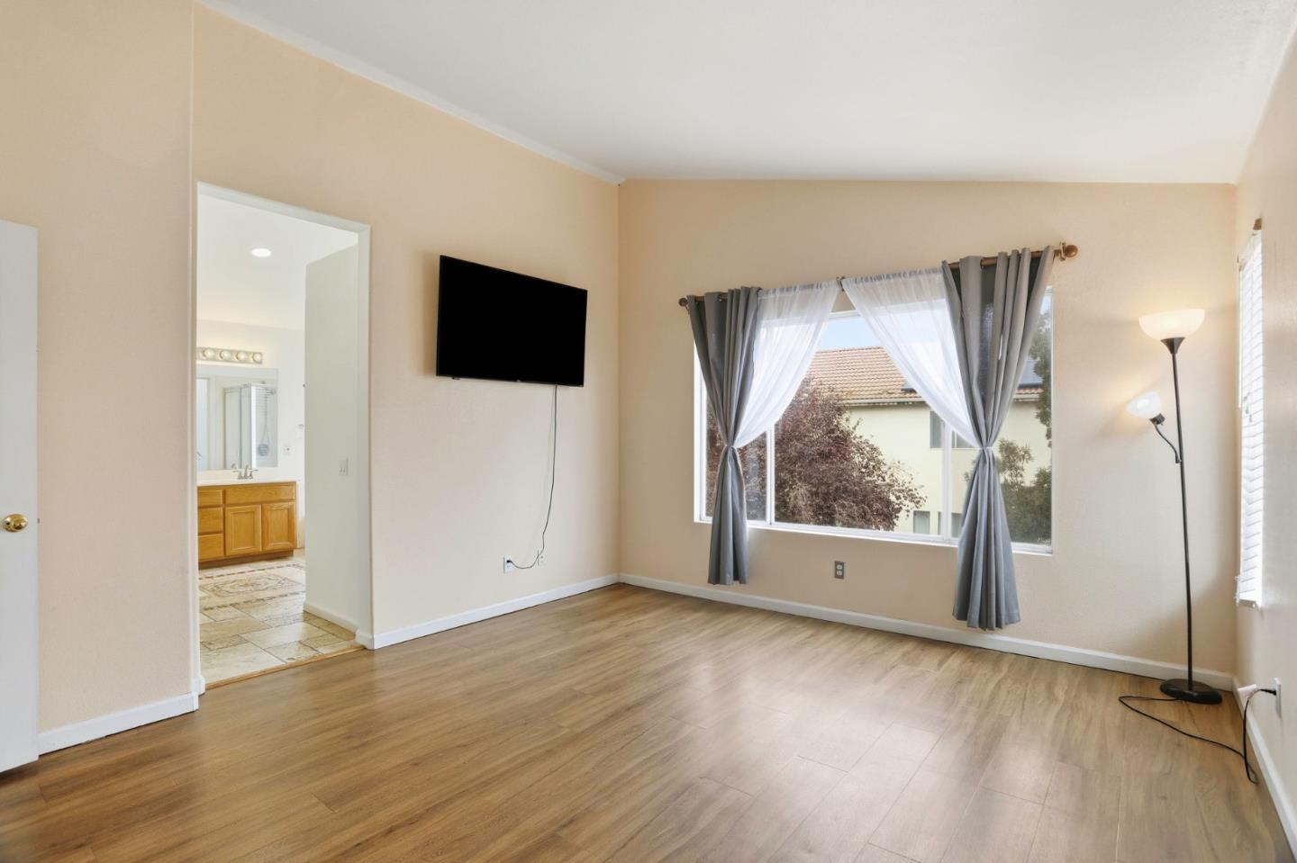 Detail Gallery Image 30 of 50 For 1800 W Graf Rd, Hollister,  CA 95023 - 4 Beds | 3 Baths