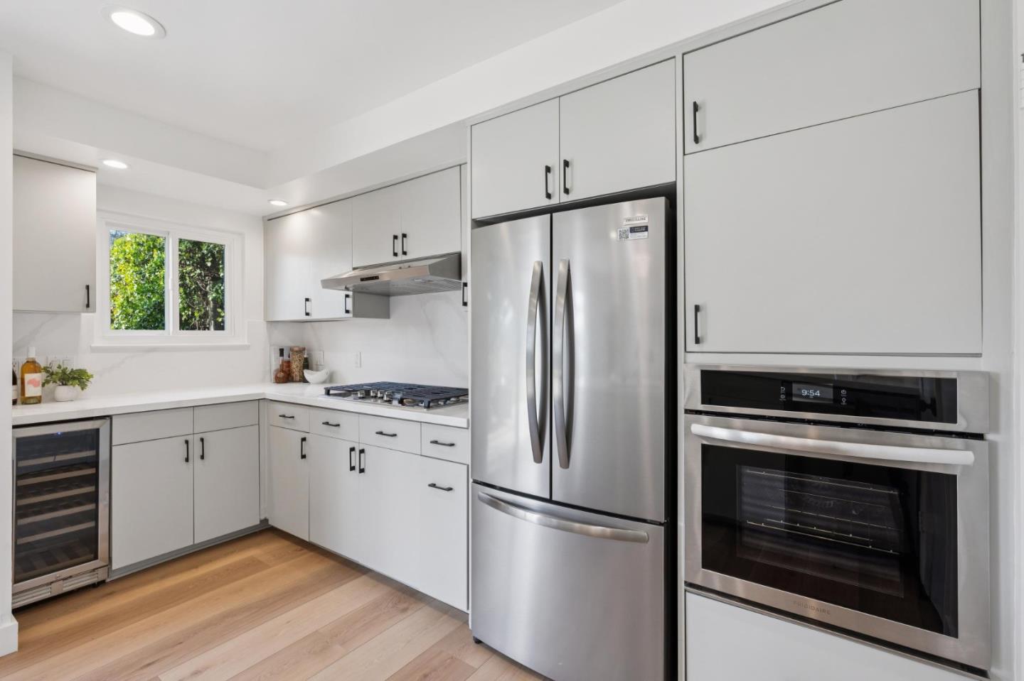 Detail Gallery Image 14 of 47 For 93 Caribe Isle, Novato,  CA 94949 - 3 Beds | 2/1 Baths