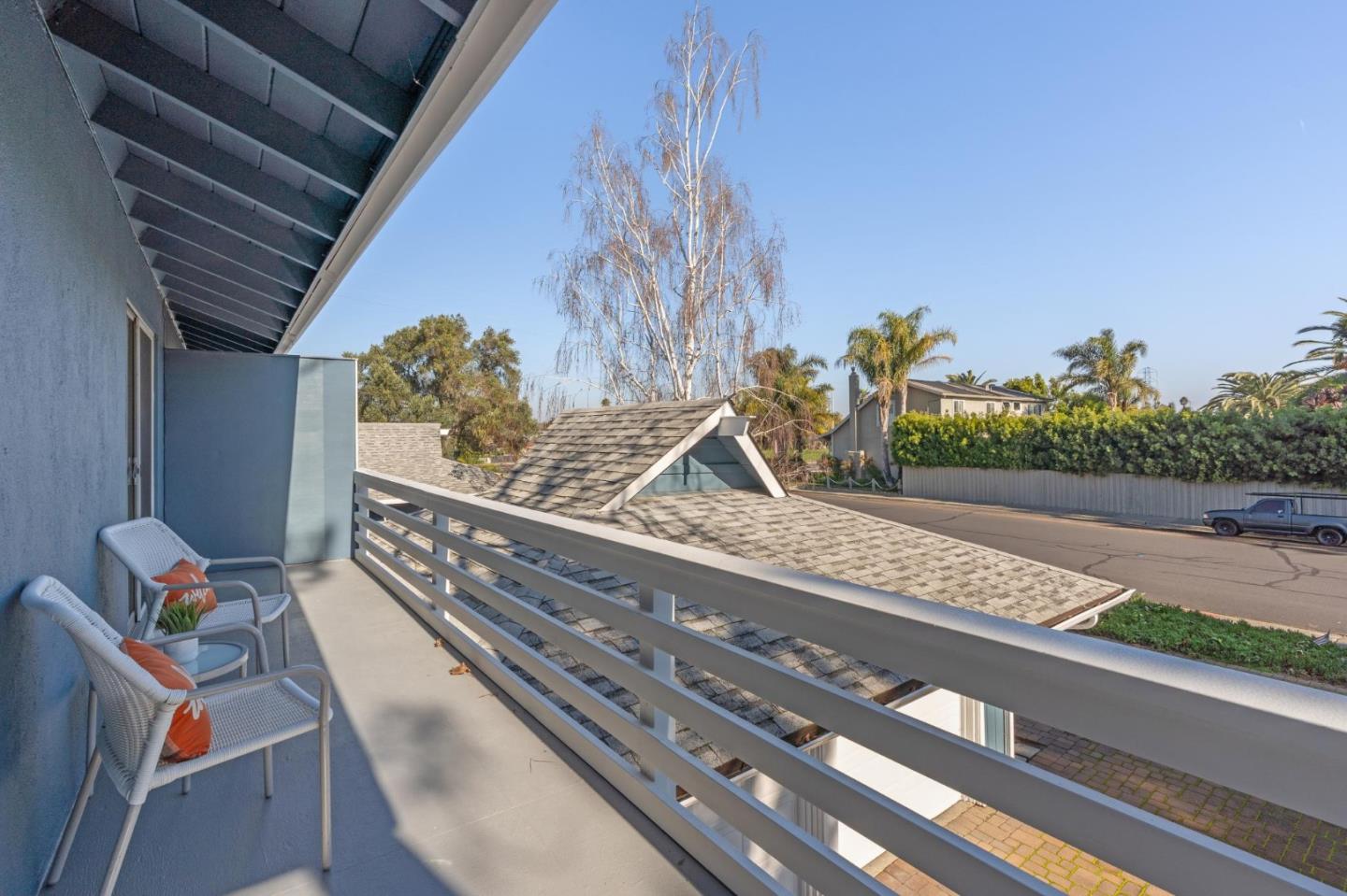 Detail Gallery Image 30 of 47 For 93 Caribe Isle, Novato,  CA 94949 - 3 Beds | 2/1 Baths