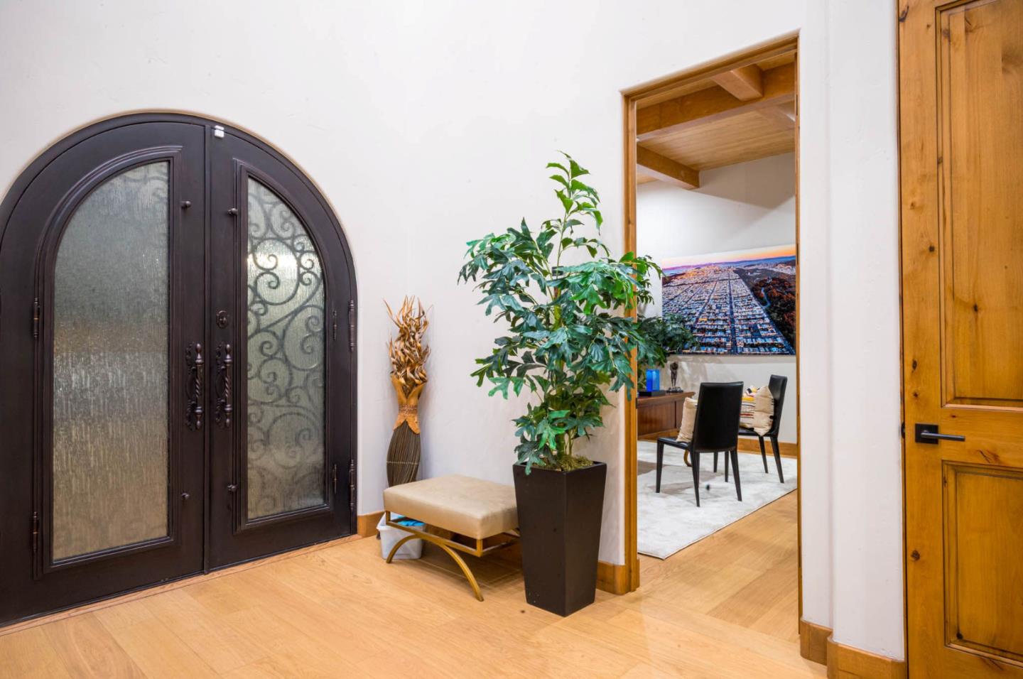 Detail Gallery Image 12 of 102 For 1013 Camino Pablo, San Jose,  CA 95125 - 6 Beds | 4/1 Baths