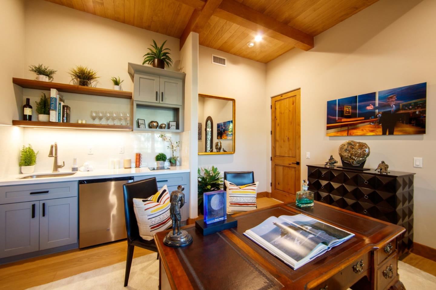 Detail Gallery Image 13 of 102 For 1013 Camino Pablo, San Jose,  CA 95125 - 6 Beds | 4/1 Baths