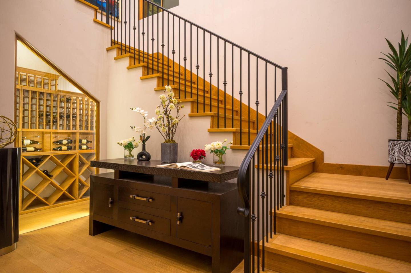 Detail Gallery Image 17 of 102 For 1013 Camino Pablo, San Jose,  CA 95125 - 6 Beds | 4/1 Baths