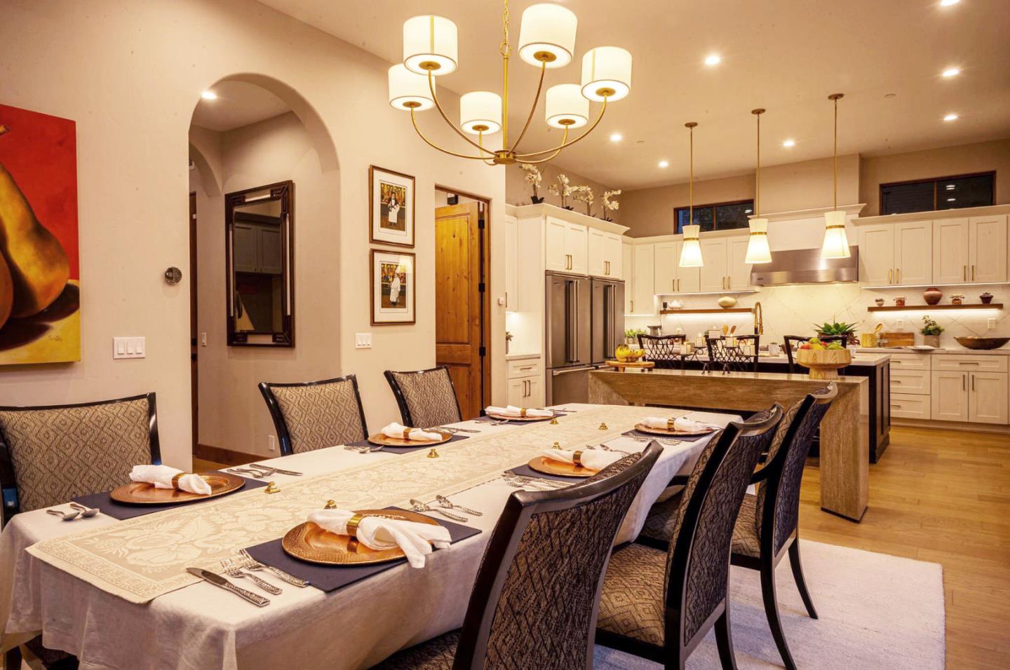 Detail Gallery Image 29 of 102 For 1013 Camino Pablo, San Jose,  CA 95125 - 6 Beds | 4/1 Baths