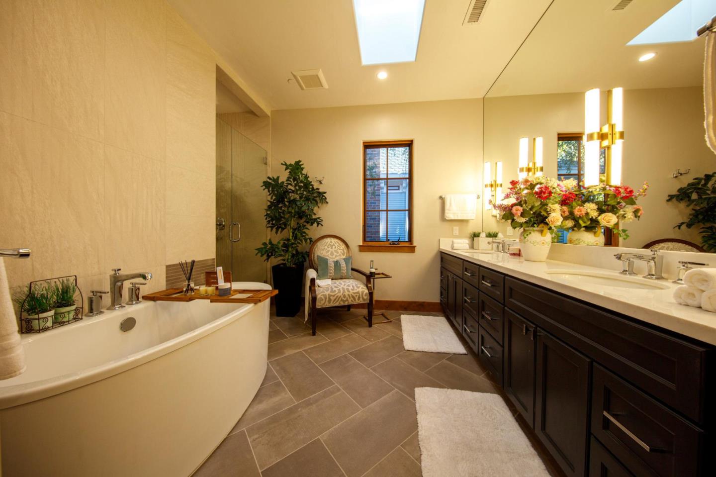 Detail Gallery Image 53 of 102 For 1013 Camino Pablo, San Jose,  CA 95125 - 6 Beds | 4/1 Baths