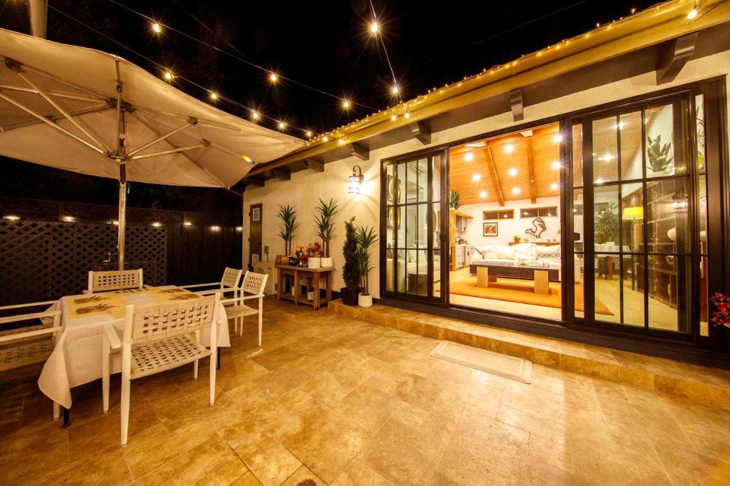 Detail Gallery Image 64 of 102 For 1013 Camino Pablo, San Jose,  CA 95125 - 6 Beds | 4/1 Baths