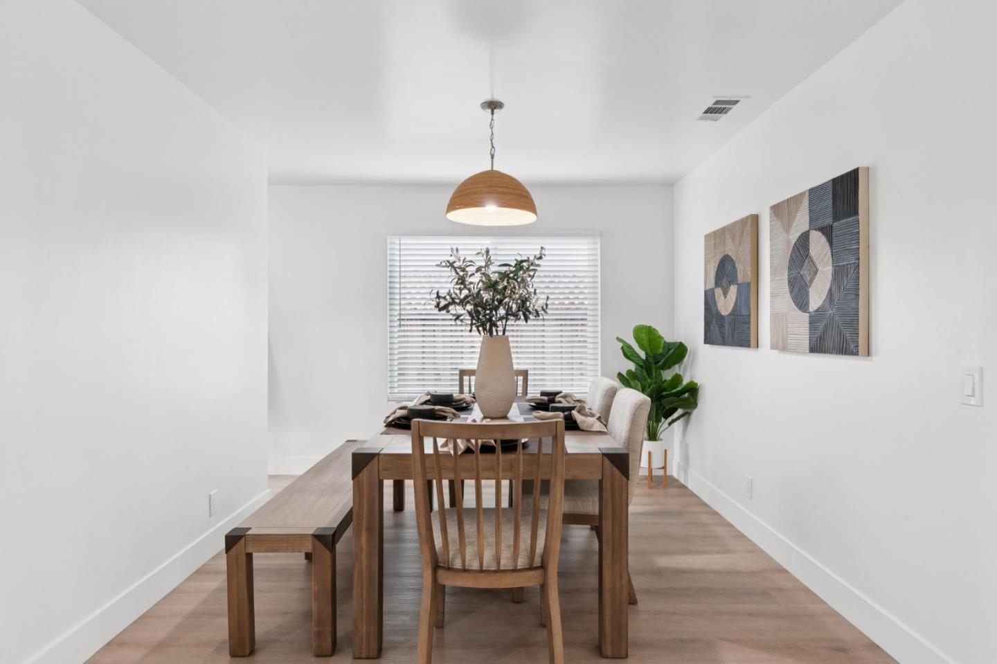 Detail Gallery Image 13 of 53 For 408 Beach Ave, Half Moon Bay,  CA 94019 - 3 Beds | 2 Baths